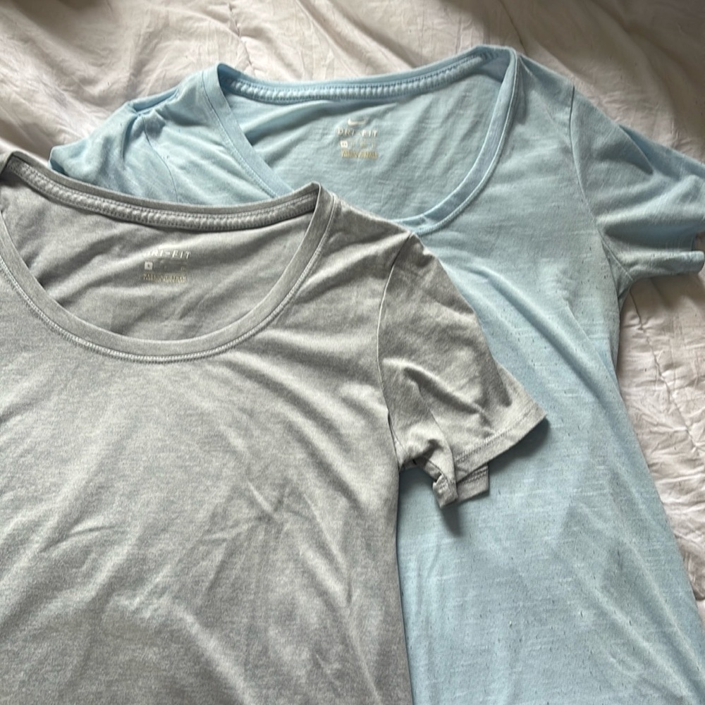 Bundle of 2 Nike Tees